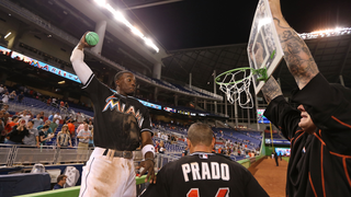 Can More People Hit A Home Run Or Dunk A Basketball?